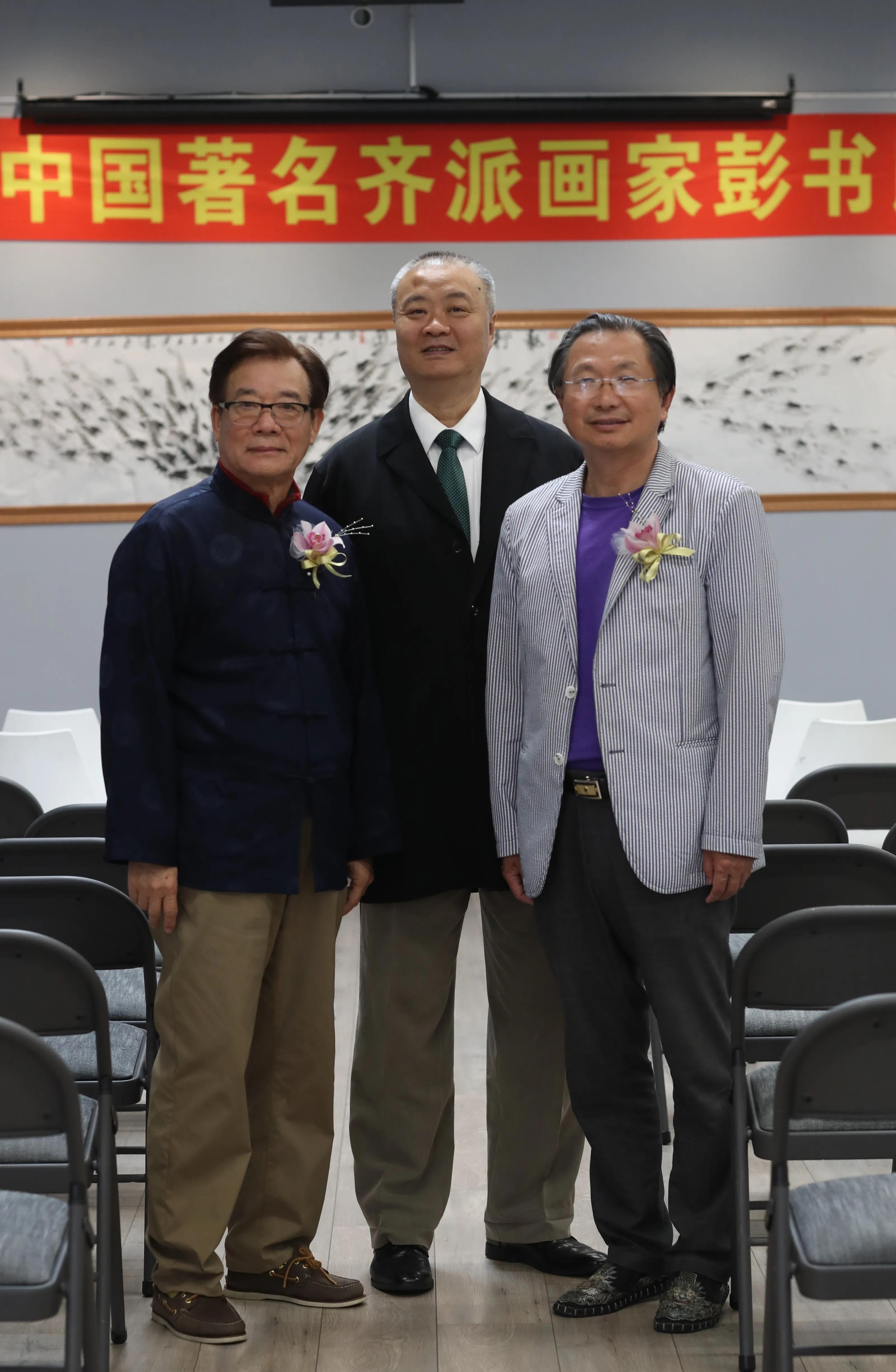 张齐英散记：民歌震撼洛杉矶，“虾王”画展树新碑