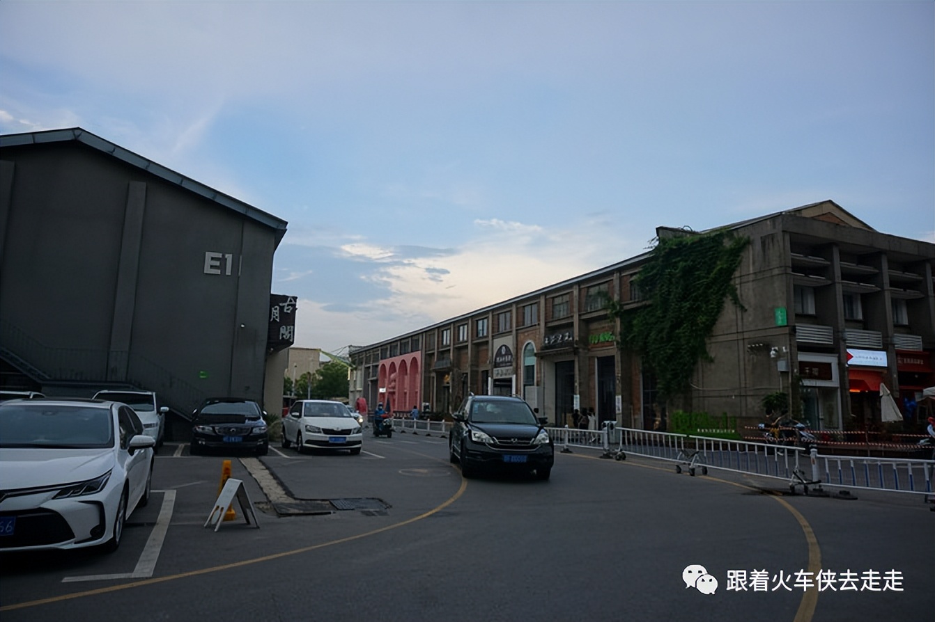 故乡的容颜还是那么亲切,故乡的容颜完整版dj