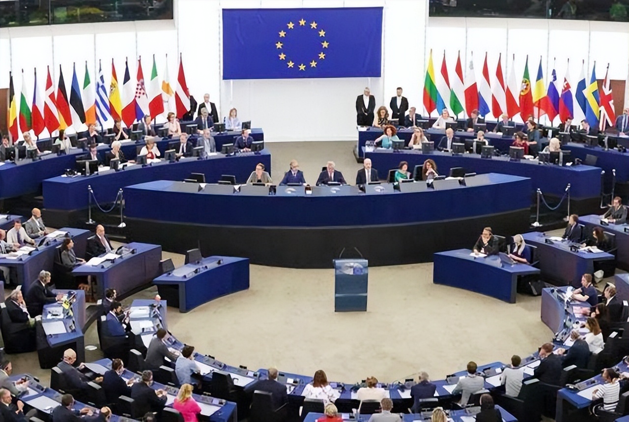 欧洲硬汉西亚尔托：不惧西方政治强权，关键时刻为中国仗义执言