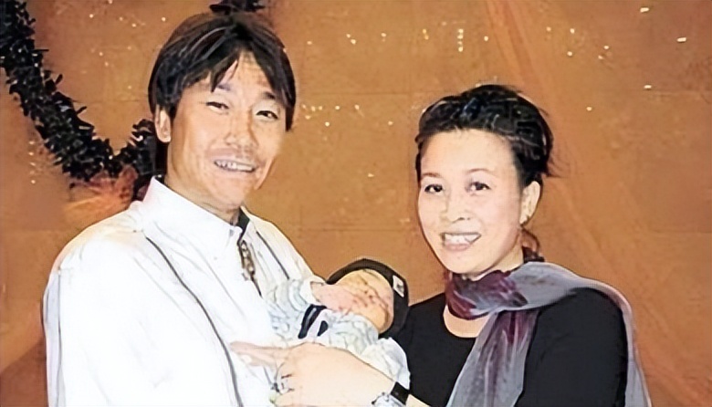 国脚高峰和那英,高峰与那英结婚时谁更红一些