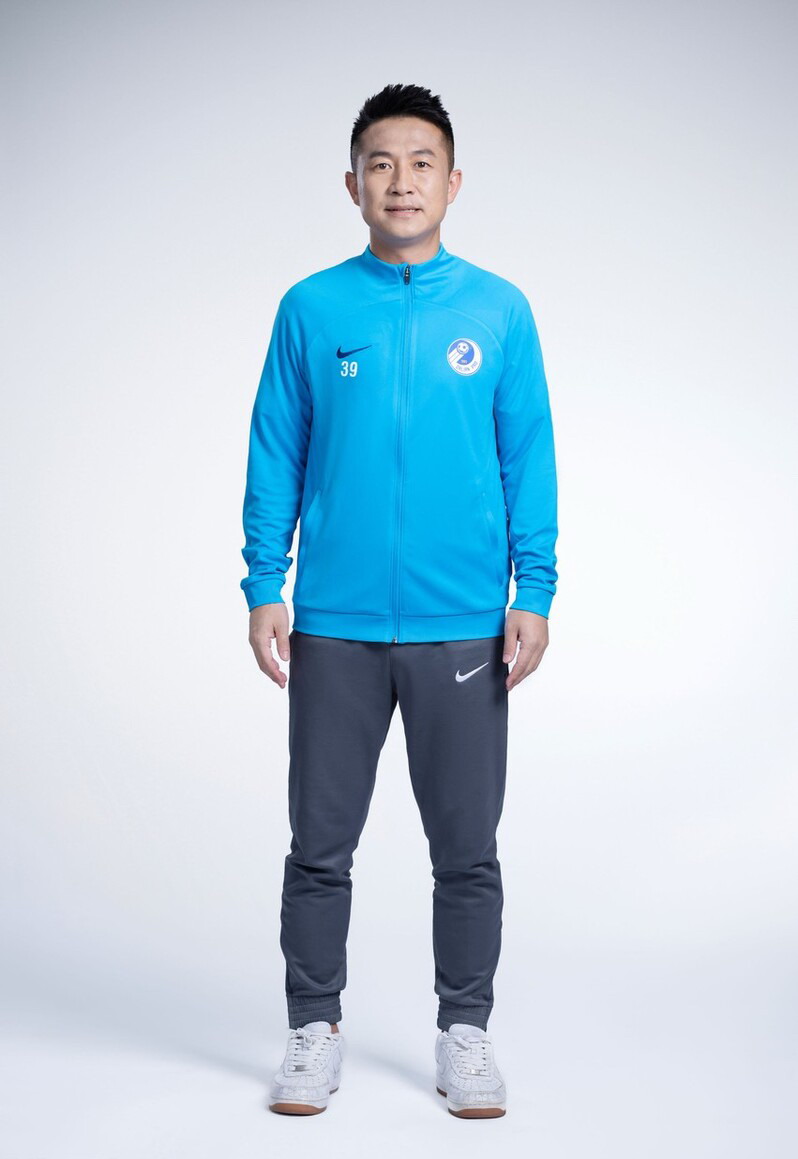 中超大连人图片,谢晖上港大连人