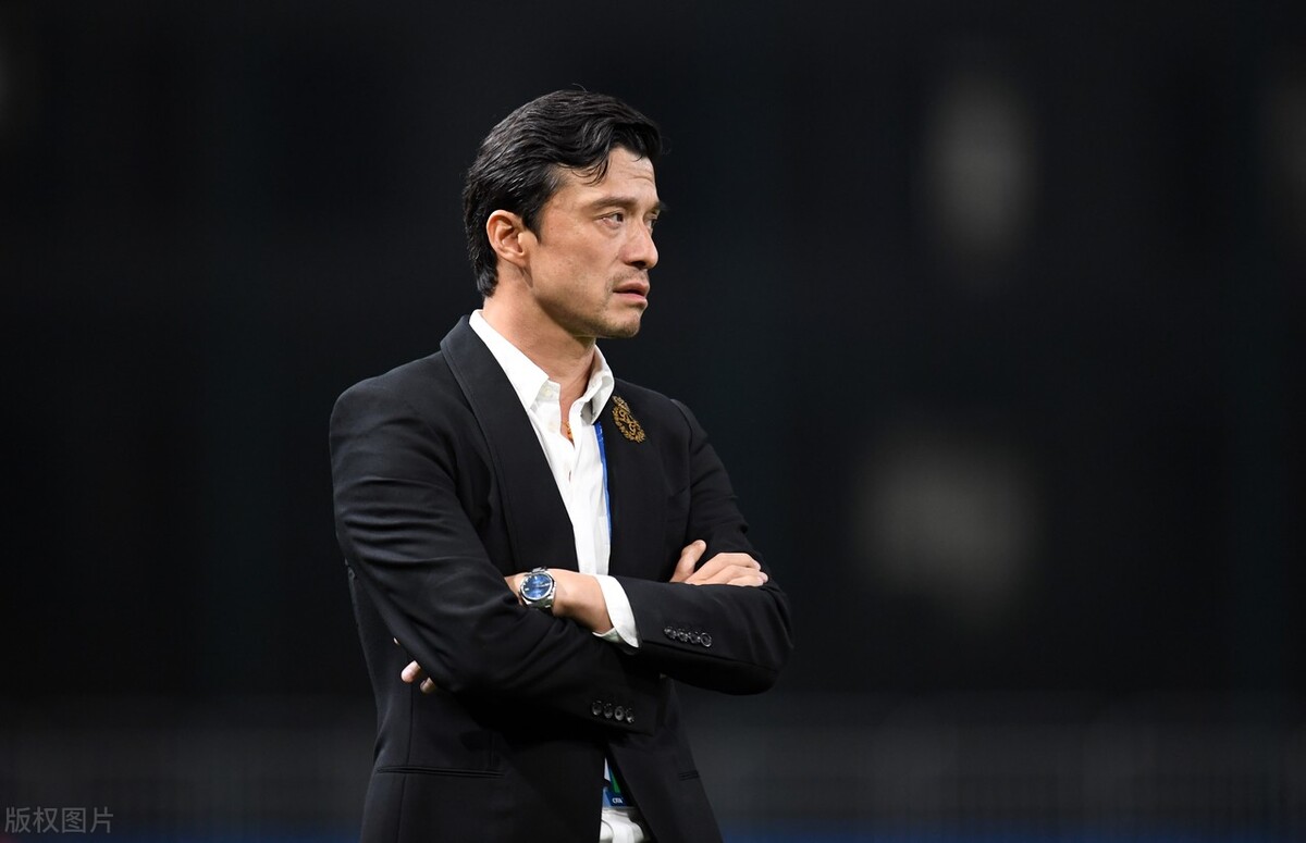 今年最后一战大连人能否成功保级,压着打