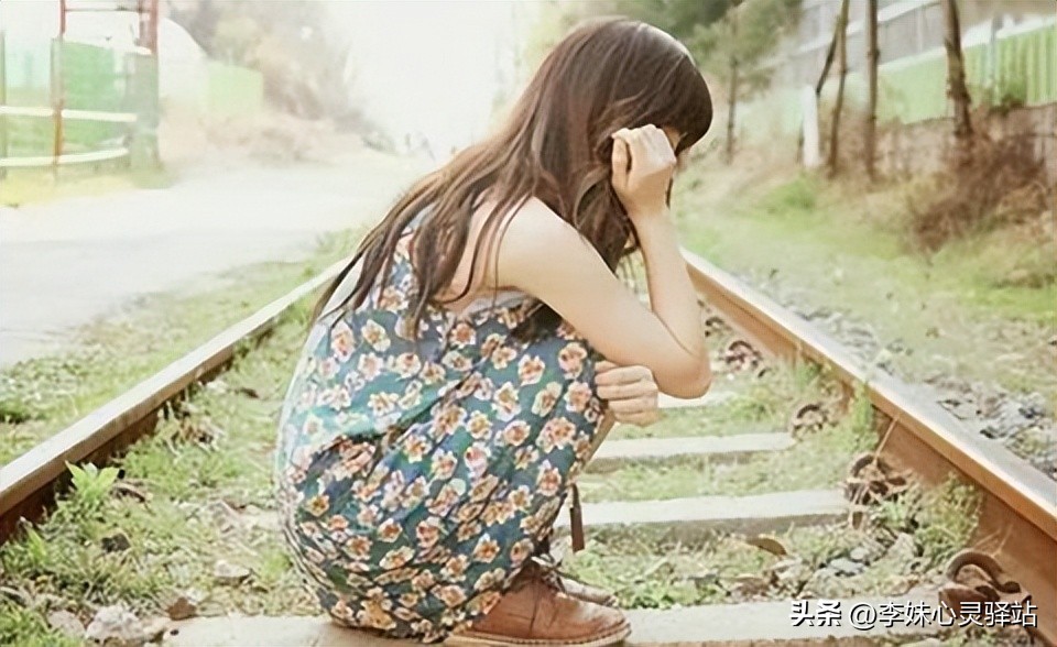 梦见自己老婆出轨怀孕是什么征兆,已婚女人梦见自己出轨被发现