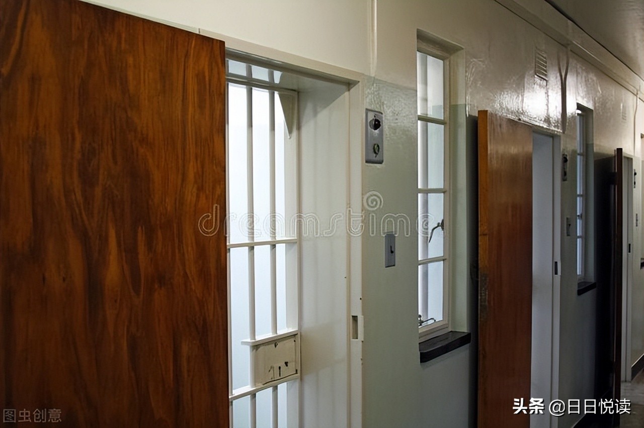 看守所民警每天做什么,在看守所当民警的体验