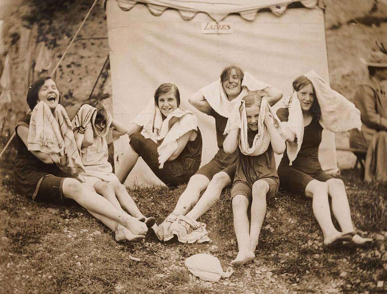 20世纪泳衣老照片,泳衣变化老照片