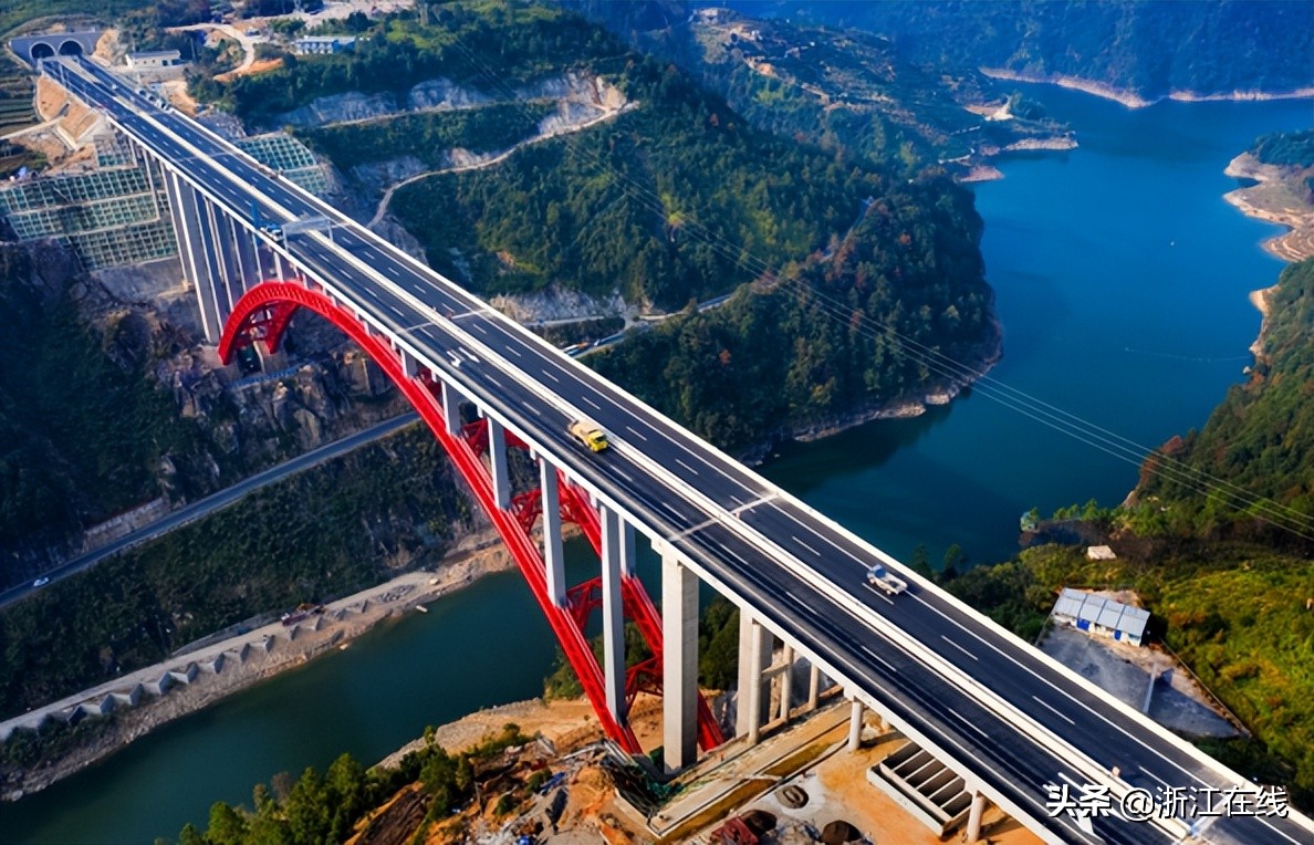 共富路上的金融力量!浙商保险深耕交通产业风险管理