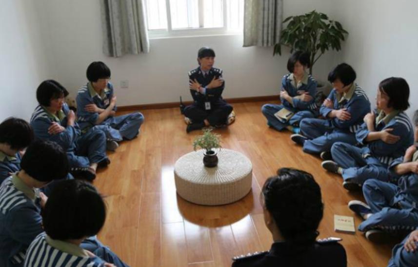 女子花钱如流水诈骗千万元被抓,一女子被诈骗2000万