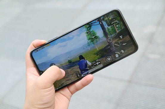 挑选手机一定要看的7项参数,选购一款手机要注意哪些参数