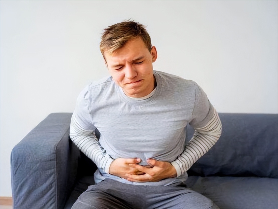 神经性皮炎喝过中药后为啥更痒,手越抓越痒是皮炎还是真菌感染