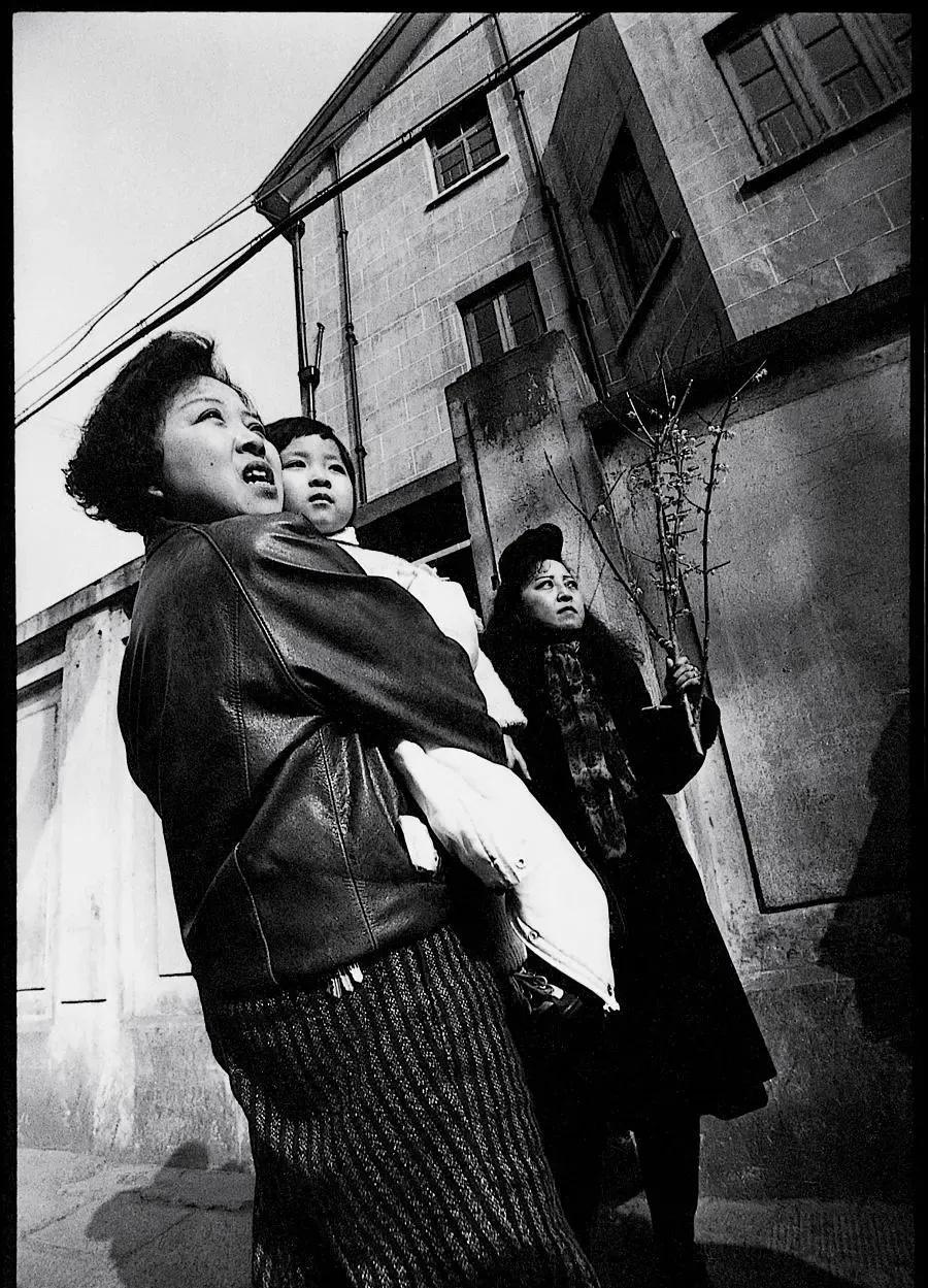 30张真实又罕见的老照片，阴毛假发工作者，我怀疑他用错地方了2