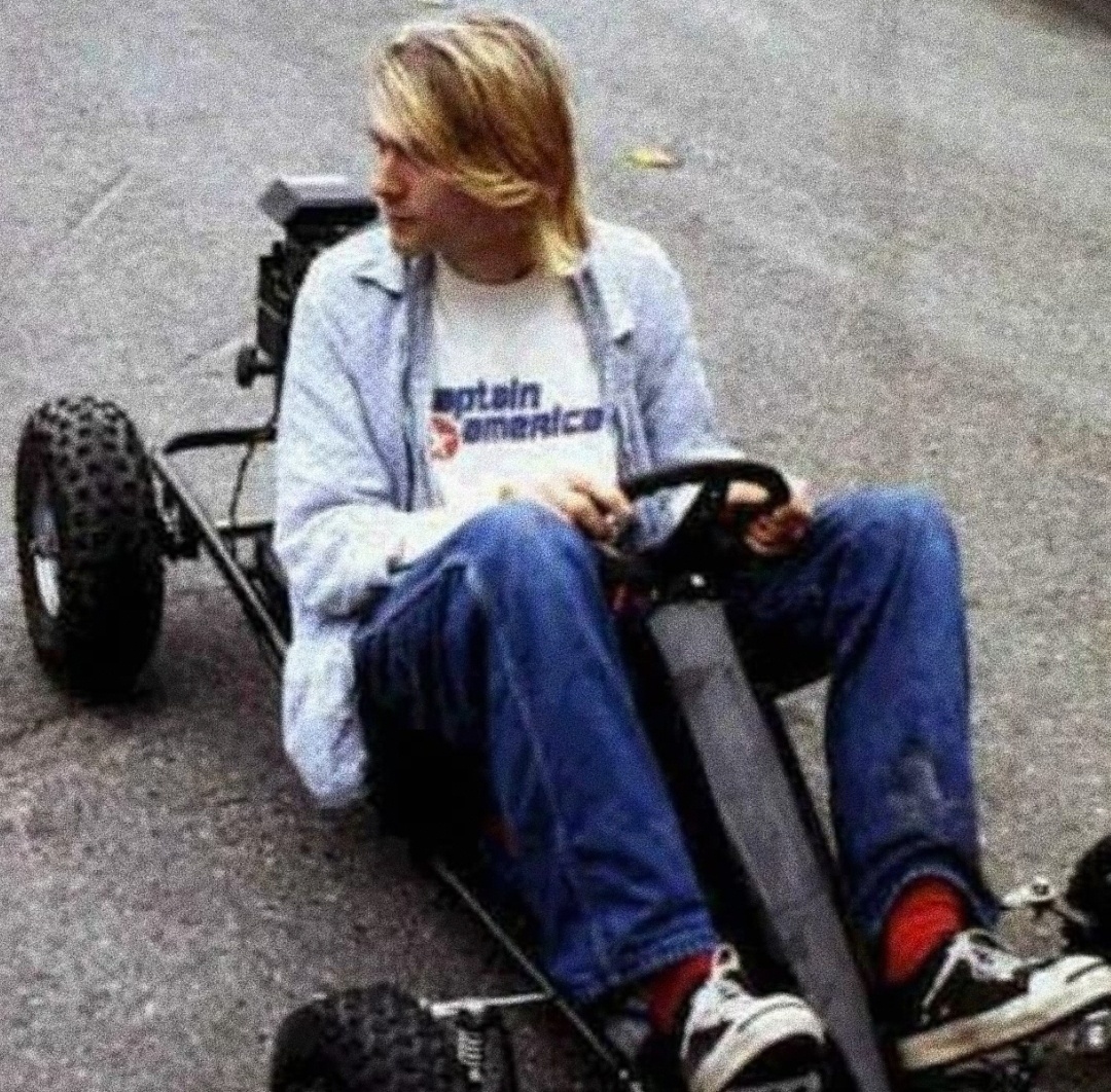 适合和朋友发朋友圈的沙雕文案,闺蜜沙雕搞怪朋友圈简短文案