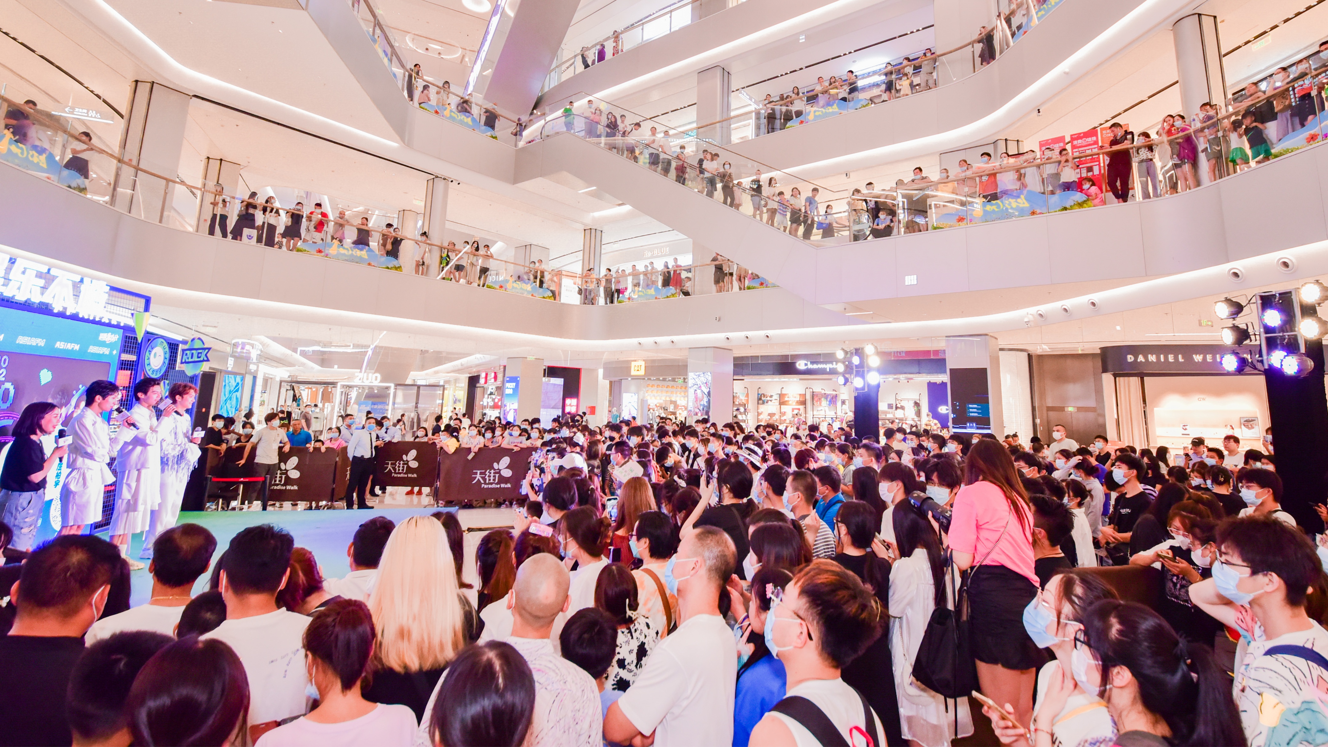 龙湖商业街布局,龙湖华南城东规划图