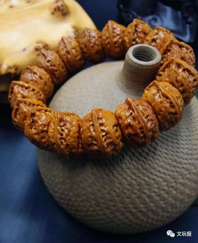 盘玩出来最好看的几种手串,文玩手串快速包浆上色