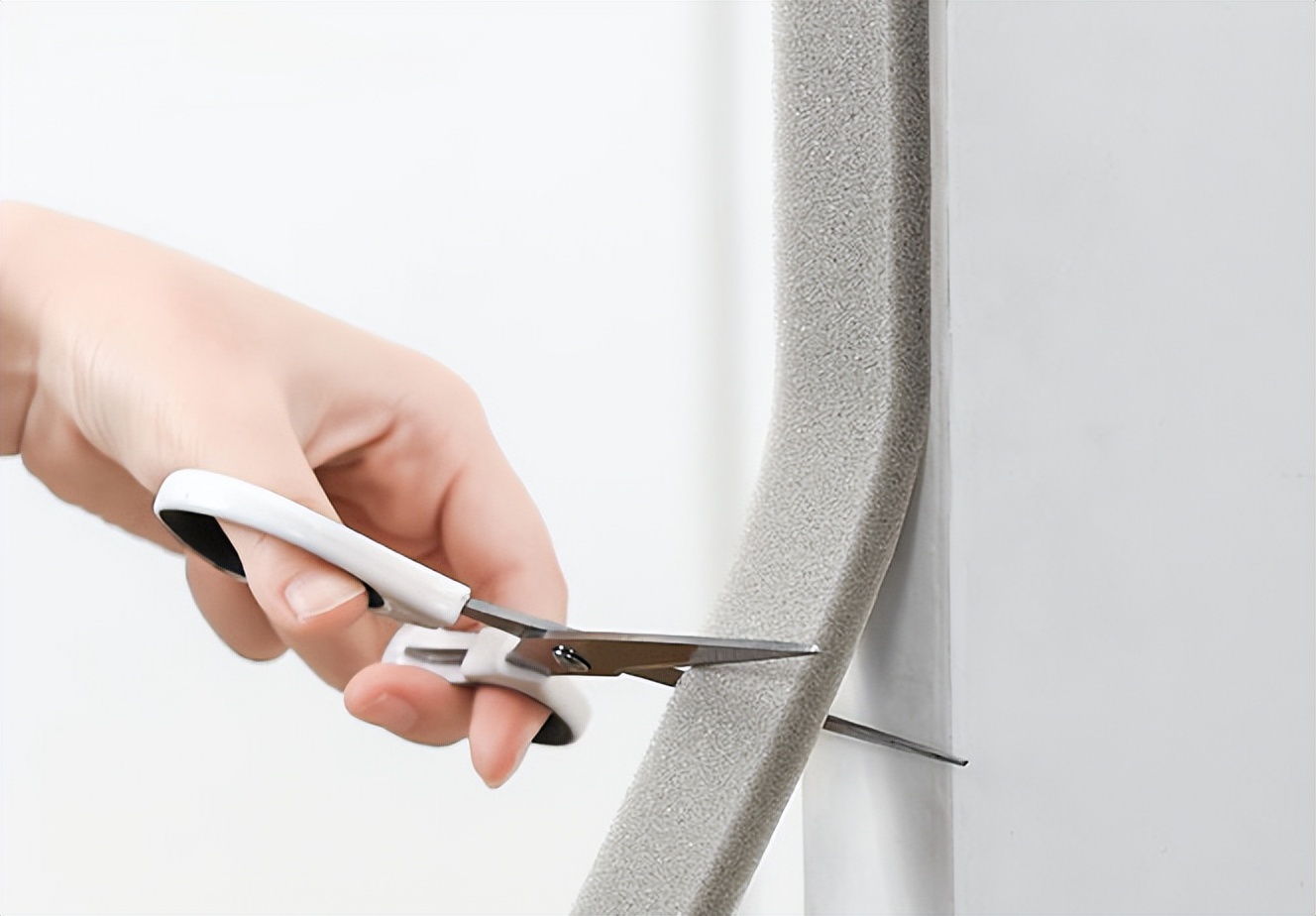 窗户不漏风但为啥感觉有冷风呢,明明关窗户为什么会漏风