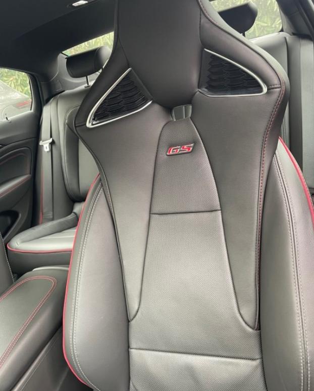 适合年轻人开的运动轿车,年轻人适合开的运动轿车