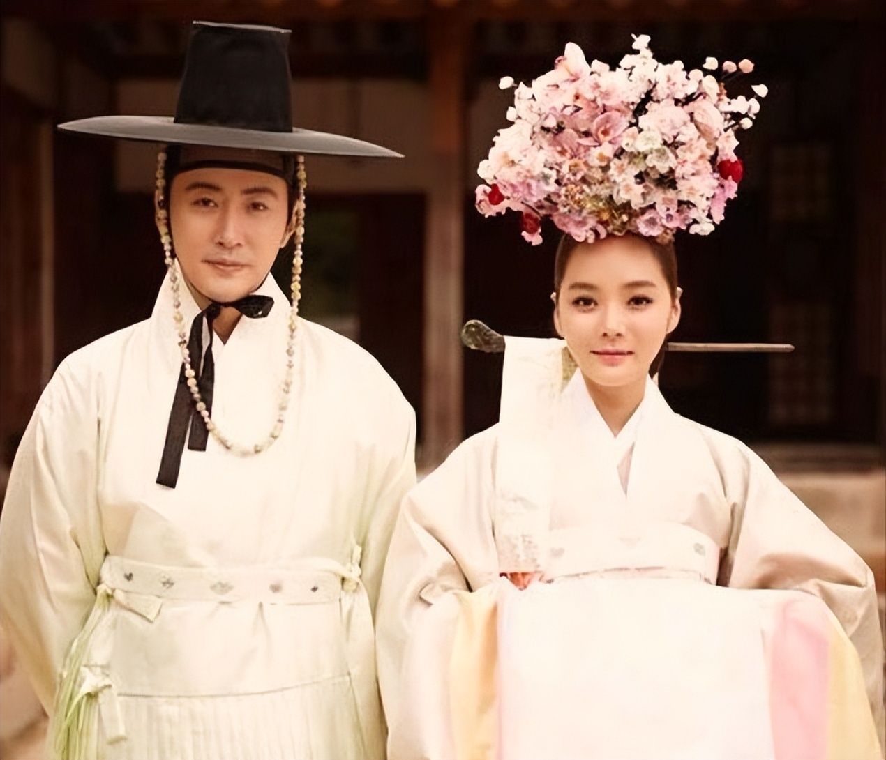 韩国人的姓是不是都姓朴,为什么韩国人那么多姓金姓朴的