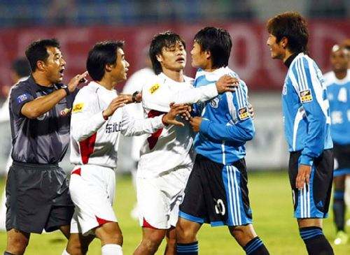 吉林长春足球比赛,长春亚泰2:1上港