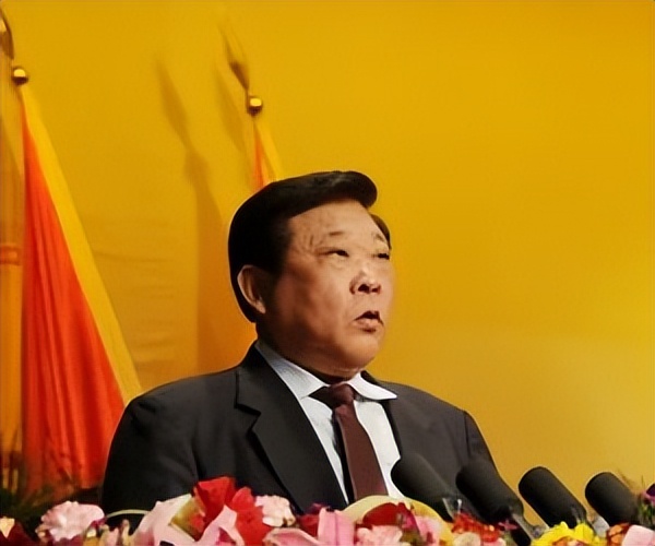 山东厅级干部被免职通报,山东五名厅局级干部被问责