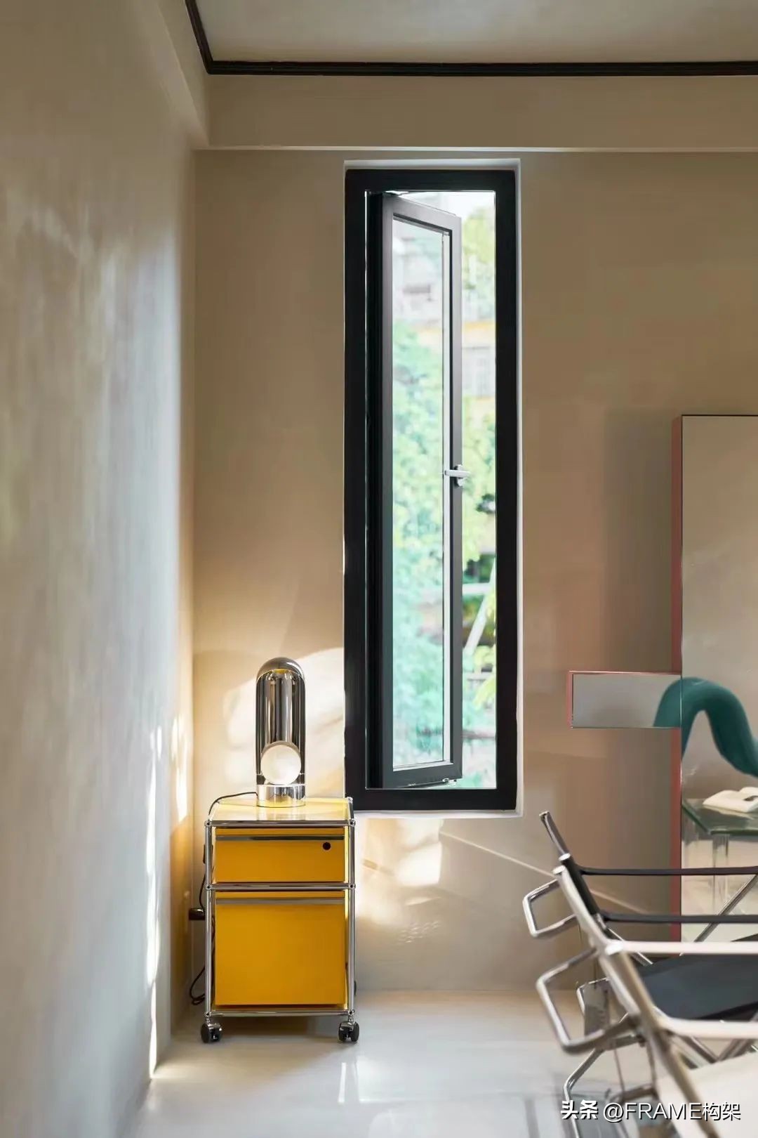 是不是真正的设计师都是跨界来的,设计师跨界到另外一个领域