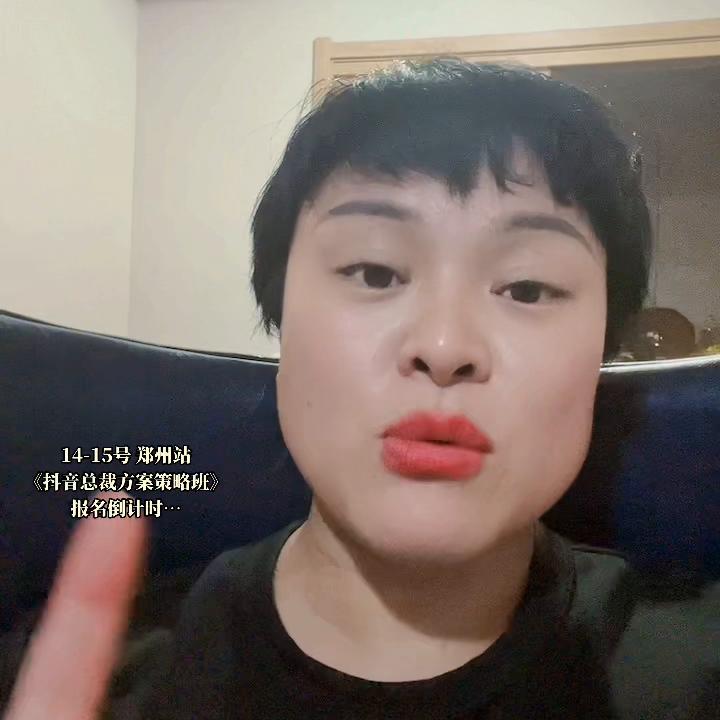 2022年服装实体店开在什么地段好,未来服装行业实体店的变化有哪些