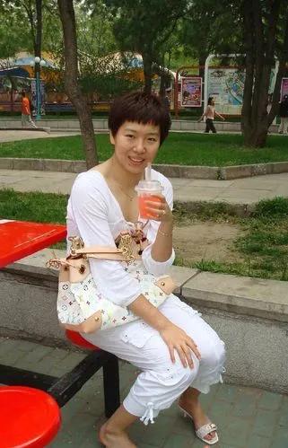 李晓霞郭跃孙颖莎,李晓霞的故事