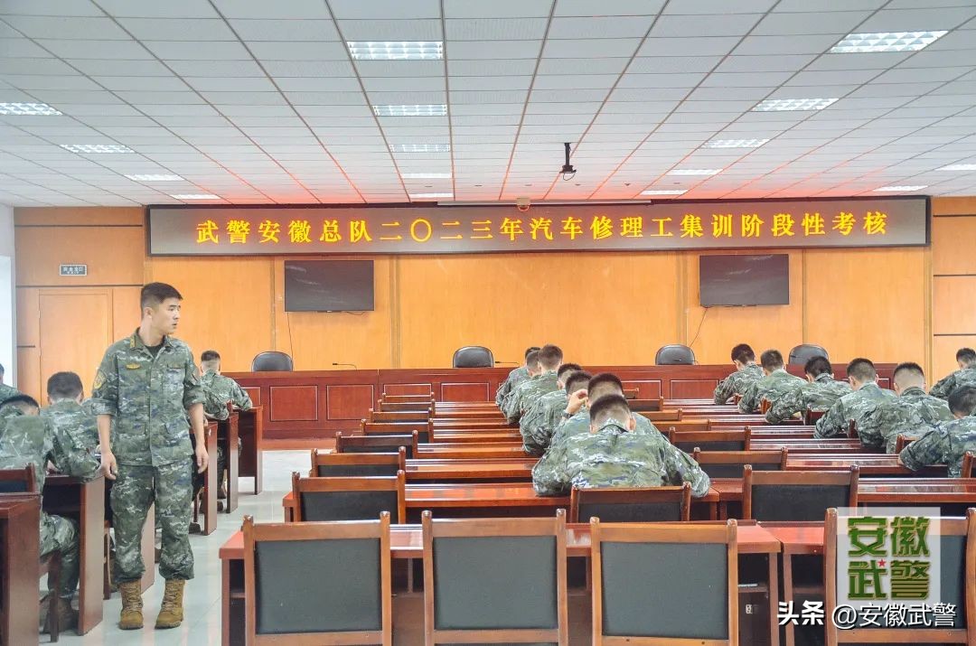 看懂钢铁是怎样炼成,钢铁军医