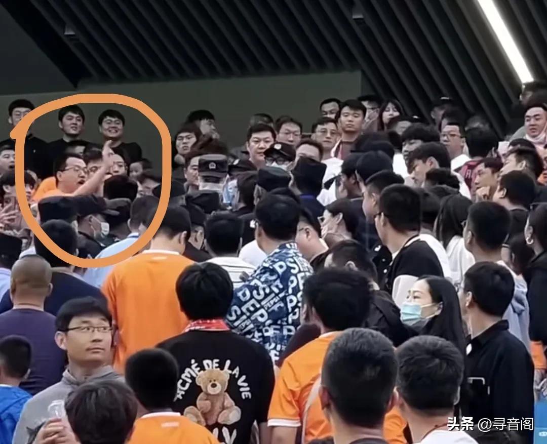 如果足球让人性变得狭隘和暴戾,我们应该评估是否取消这个项目