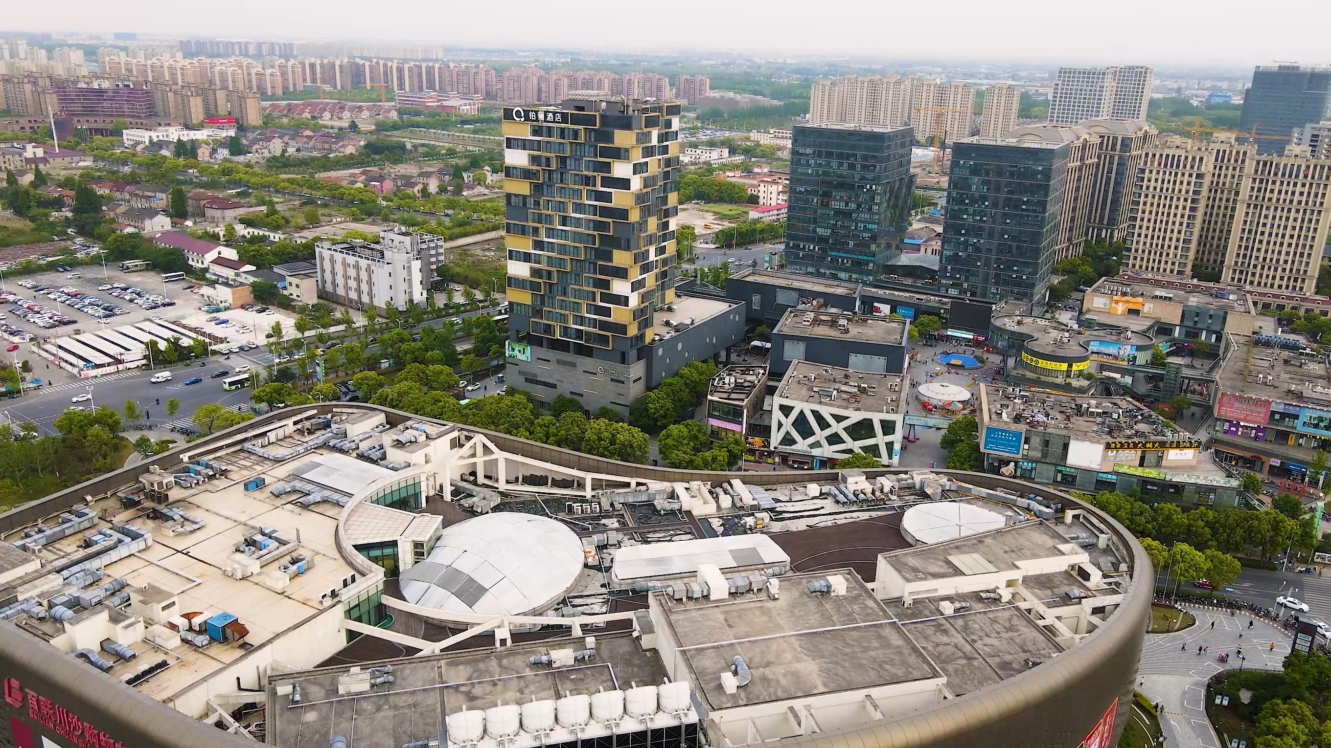 上海迪士尼北京环球客流对比,为什么上海迪士尼比北京环球成功