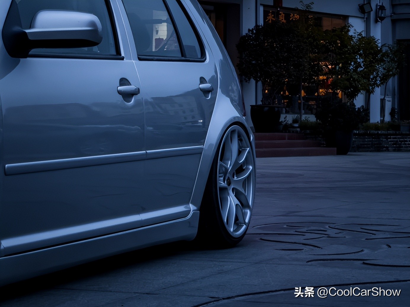 mk4配保时捷轮毂 (mk4改装姿态)