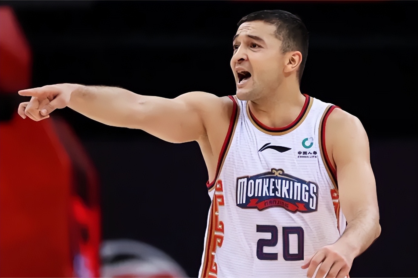 出战9分钟！4画面3细节解析，西热力江为何对北控亲自登场