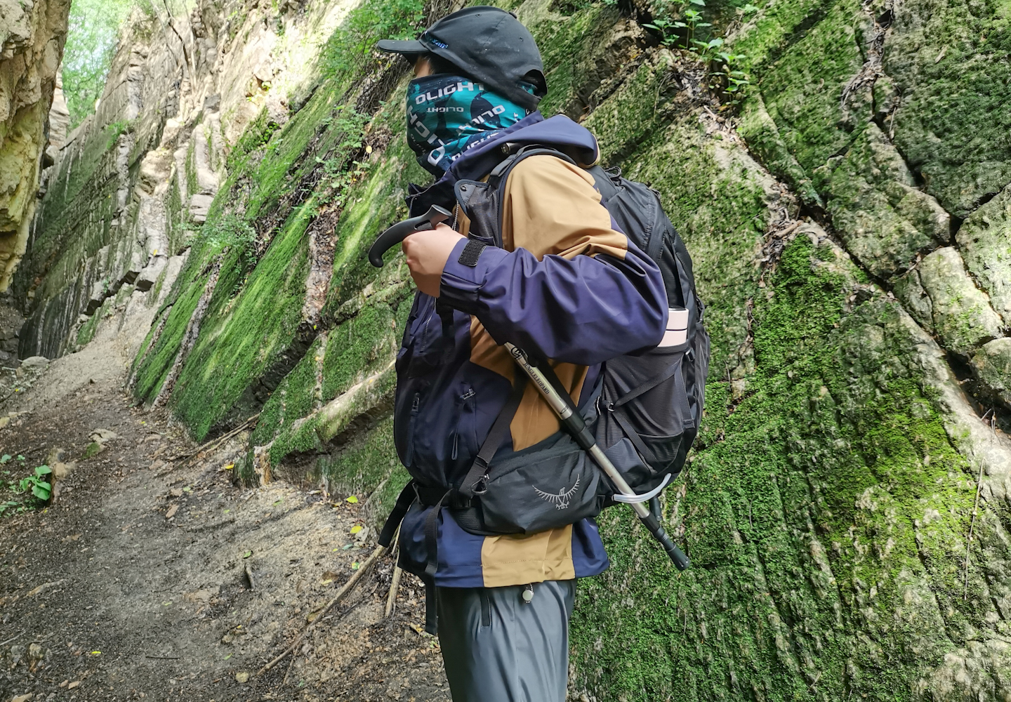 背包小鹰osprey,小鹰魔爪26背包功能详解