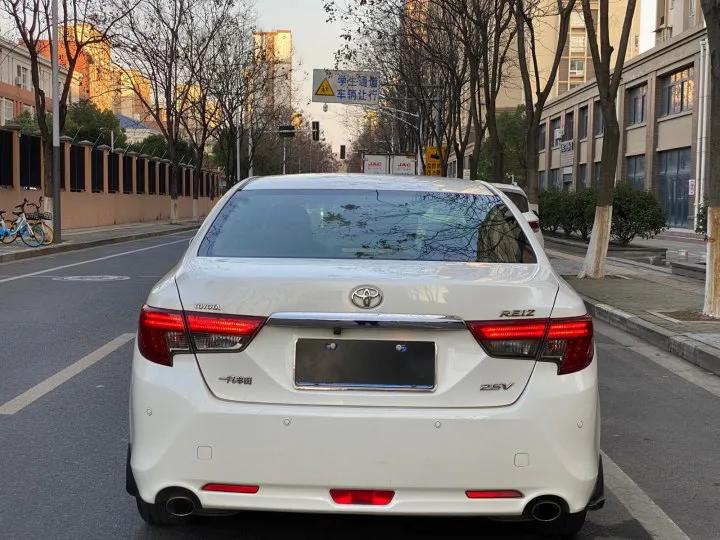 丰田锐志2.5v6,丰田锐志13款2.5菁锐版介绍