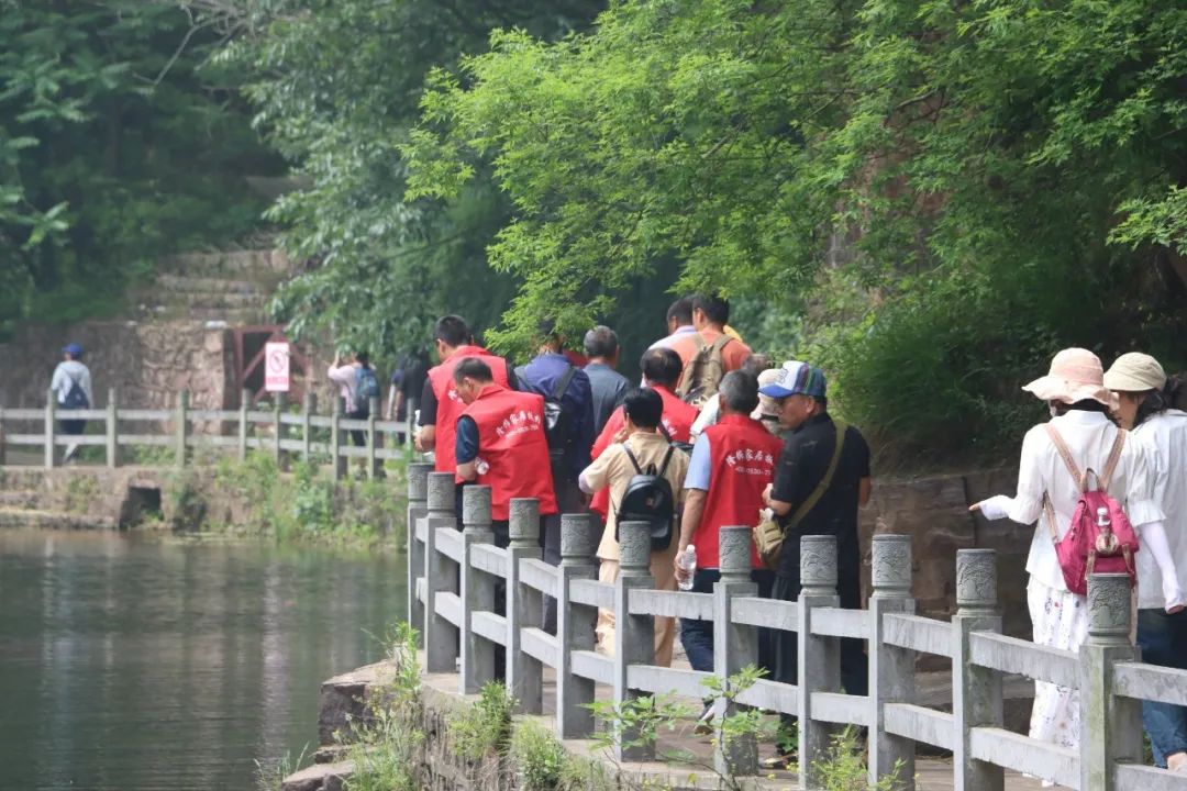 隆饰板材河北代理商联系电话,隆饰板材代理商电话