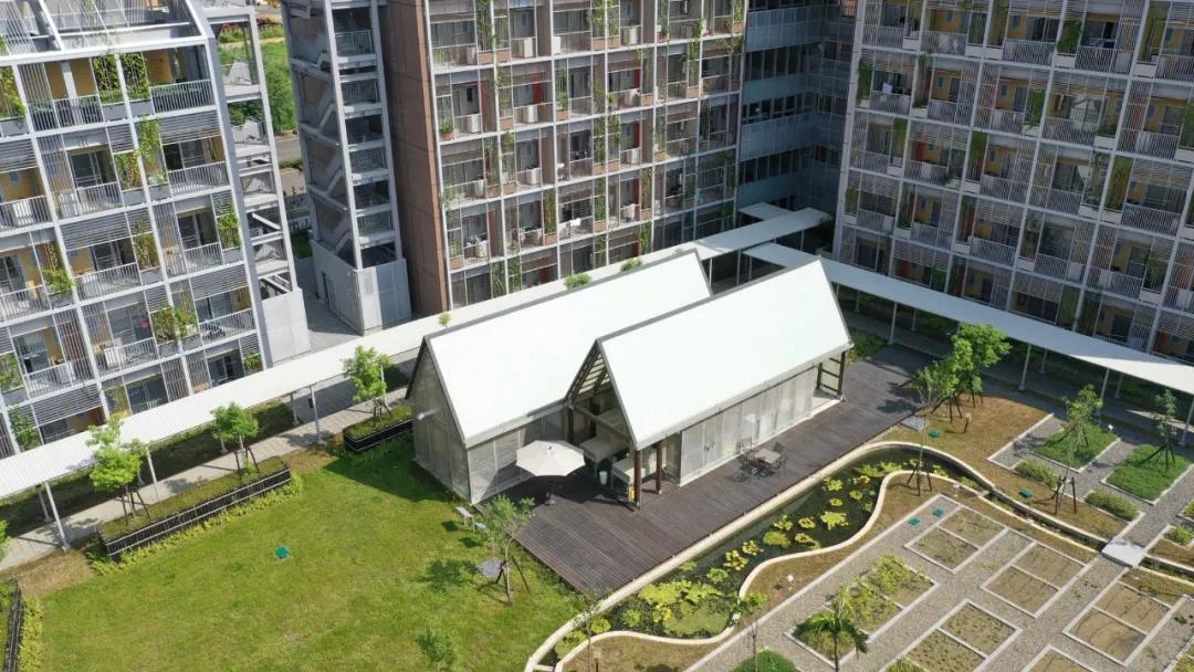 零碳排、零废弃、以租代售的模块化新型小区，还能种菜养鱼