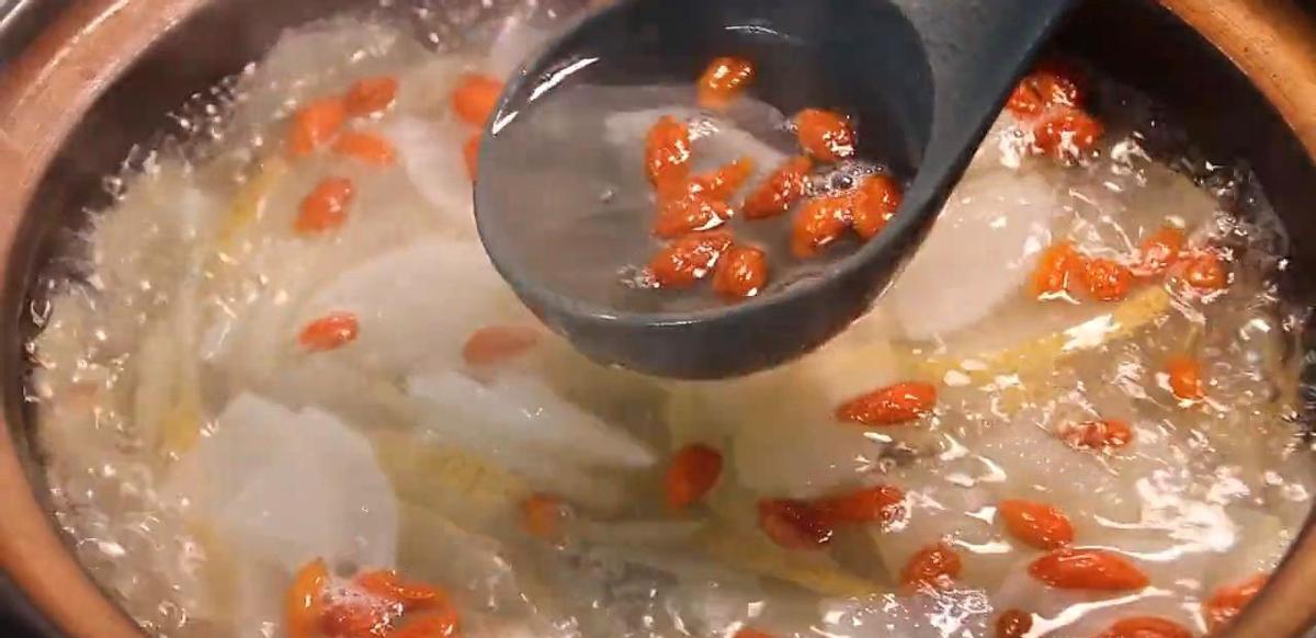 这七种食物强力清肺推荐给大家,推荐5种护肺清肺的天然食材