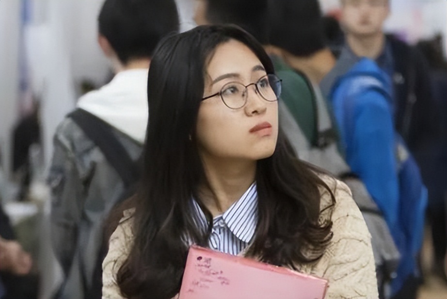 普通大学生在上海真实收入,上海普通本科毕业生税后月薪