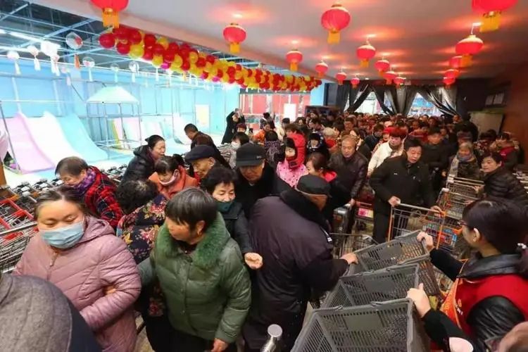 胖东来凭啥吊打世界500强,胖东来一年赚2000万