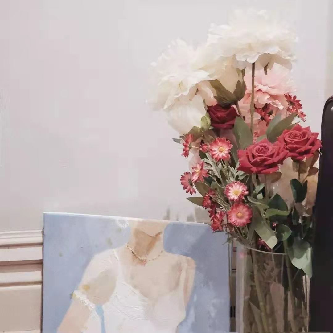 无法隐藏爱意的高级文案,浪漫且高级的爱意文案带名