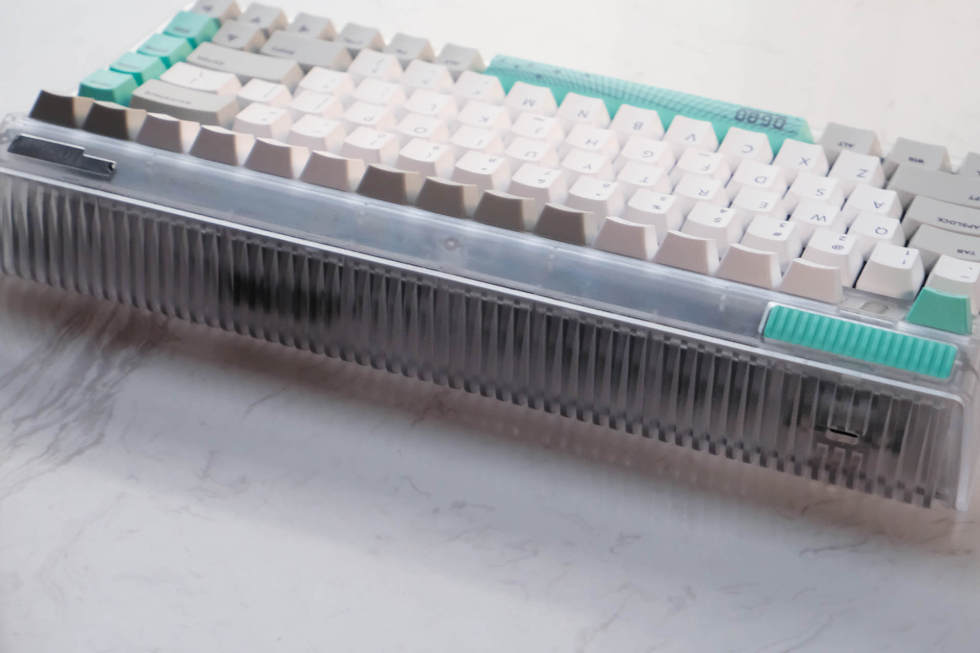 虫洞机械键盘测评,iqunixog80买什么颜色