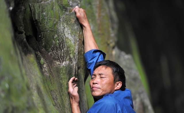 贵州背尸人完整版,背尸人悬棺