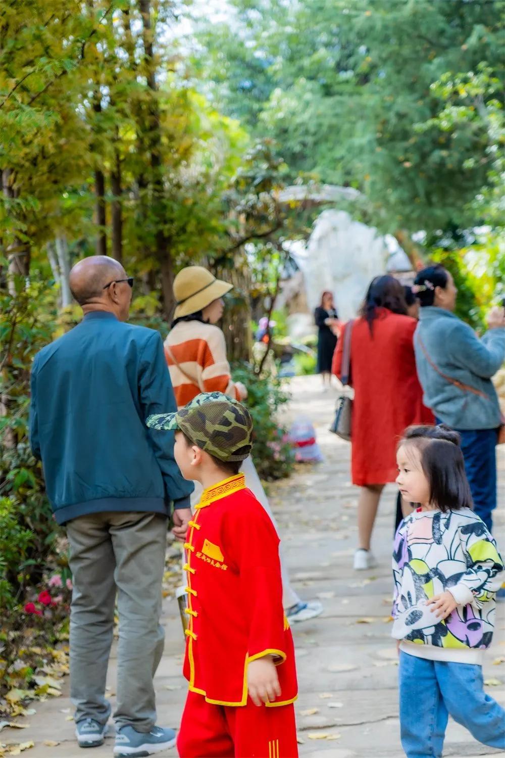有一种生活叫大理山,有一种生活叫大理夜生活