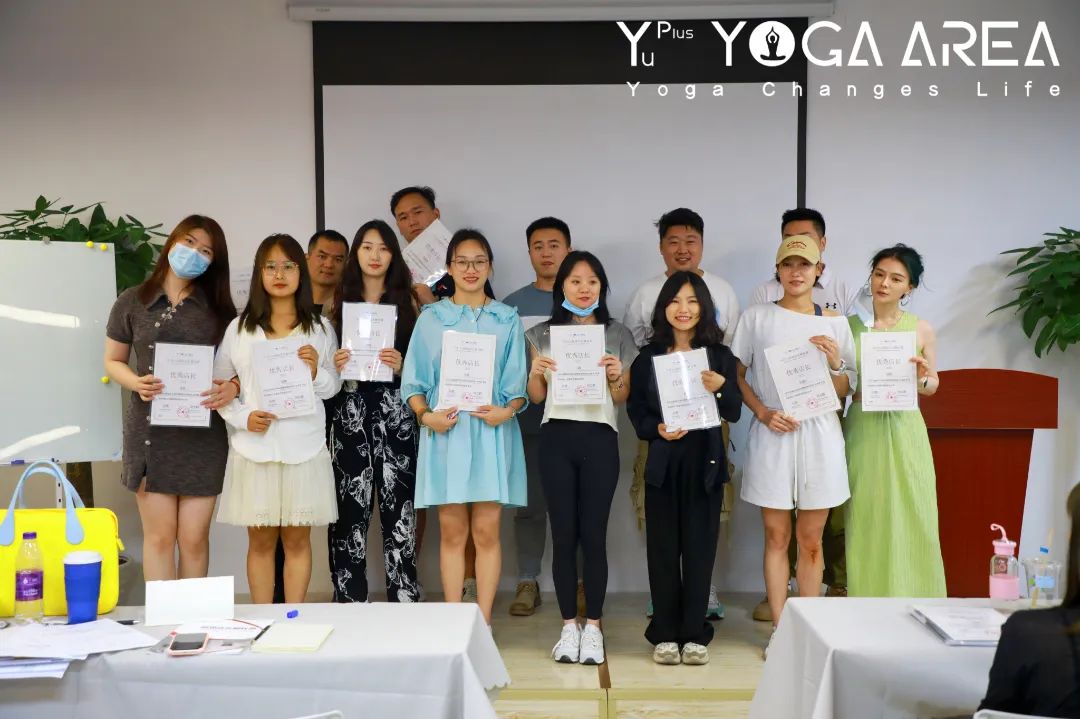 在瑜伽馆全职需要做什么,瑜伽馆店长每日工作