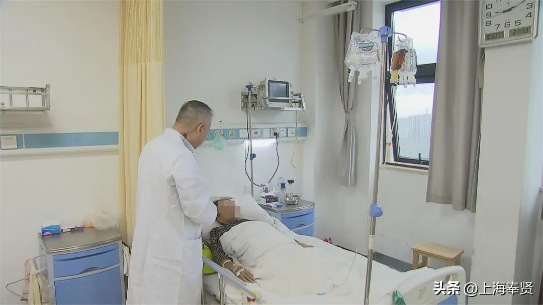 急性心肌梗死遇上“电风暴”,奉城医院多科室携手跑赢“死神”→