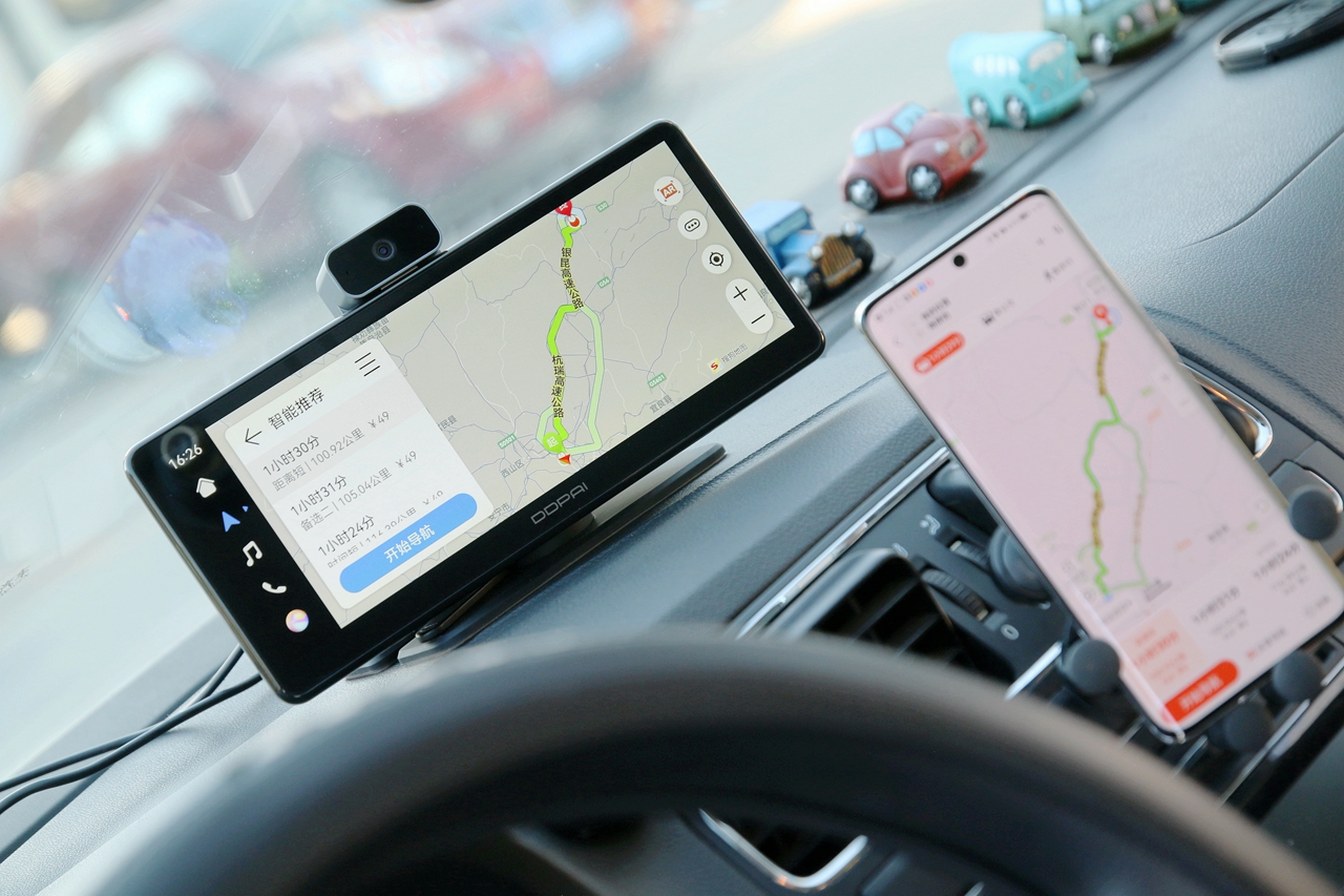 华为鸿蒙智联车载智慧屏评测,鸿蒙车载智慧屏s50要不要流量