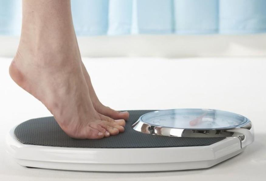 踮脚跟八百年的养生法,踮脚尖养生功法