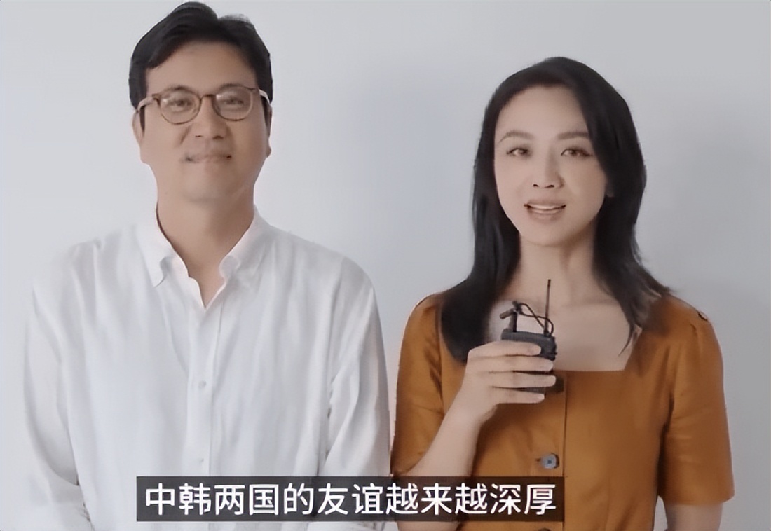 40岁汤唯穿裙子,汤唯穿绿裙长发飘飘