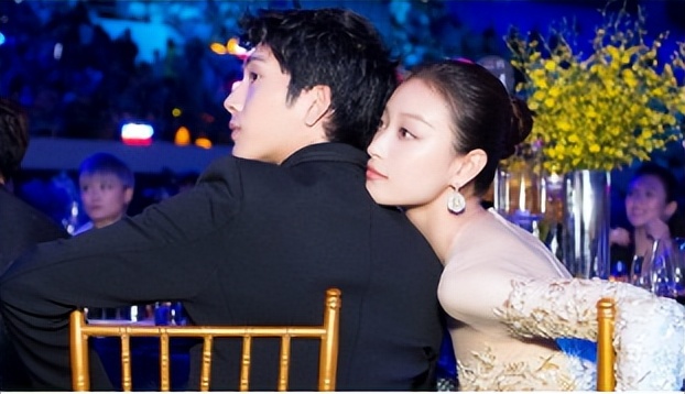 倪妮李宇春亲密照,倪妮和李宇春照片