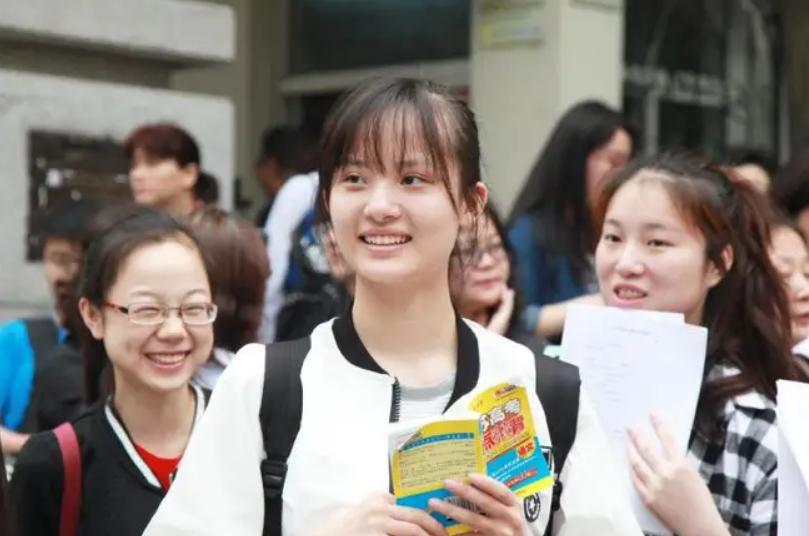 河北新高考滑档和退档的意思,高考填报志愿技巧避免滑档退档