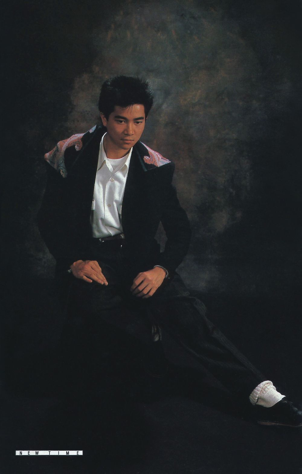 陈百强身材和穿衣风格,陈百强的穿着打扮