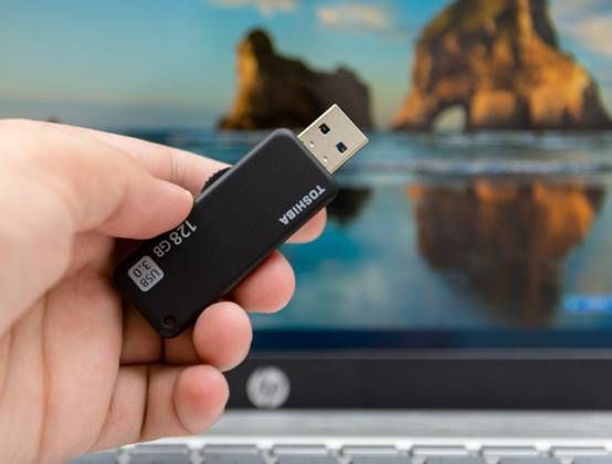 手机把u盘文件删除了怎么恢复,u盘中毒文件被删除怎么恢复文件